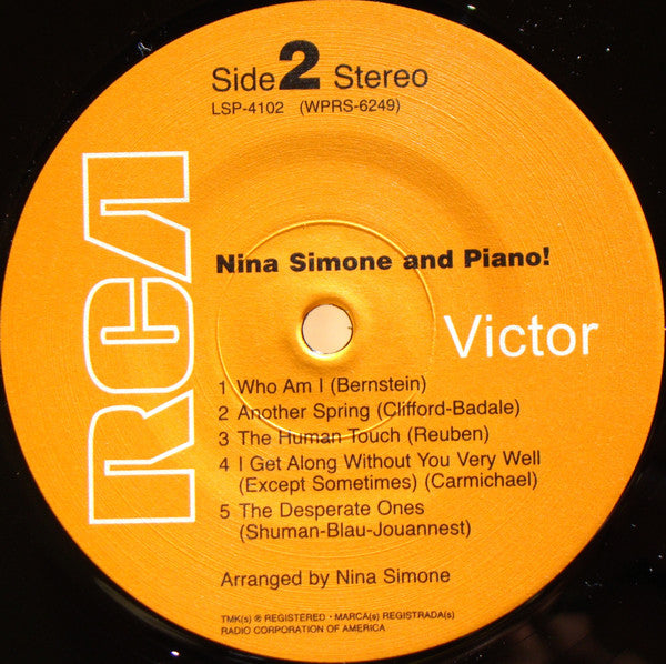 Nina Simone And Piano !